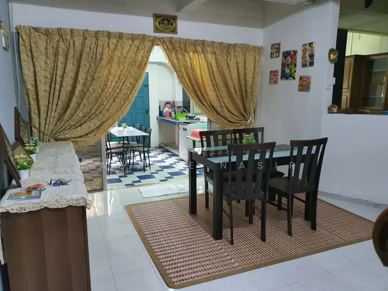 Rumah Teres 2 Tingkat untuk Dijual di Kuala Lumpur (Kuala Lumpur) - Nadzmie Nasir - Dining Room - PropertyGuru.com.my