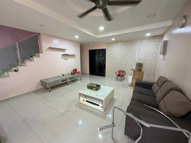 2-storey Terraced House for Sale in Rawang Perdana 2 (Rawang) - Danny Wong - Living Room - PropertyGuru.com.my