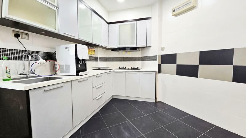 Condominium for Sale at Regency Heights Condo - Eugene Tung - Kitchen - PropertyGuru.com.my