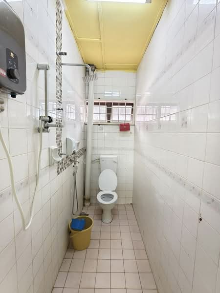 2-storey Terraced House for Sale in Seksyen 20 (Shah Alam) - AZMAN ZAKARIA - Bathroom - PropertyGuru.com.my