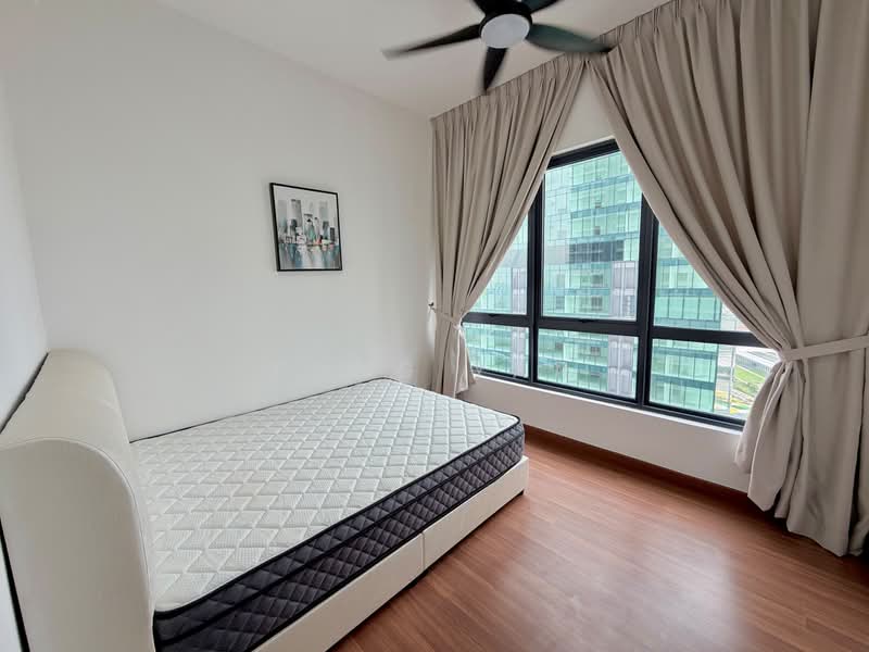 Service Residence for Rent at SUNSURIA FORUM SERVICED APARTMENT - Fong Yan - Bedroom - PropertyGuru.com.my