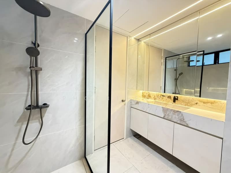 Condominium for Rent at The WaterEdge (Pinggiran Air) - Phoebe Foo - Bathroom - PropertyGuru.com.my