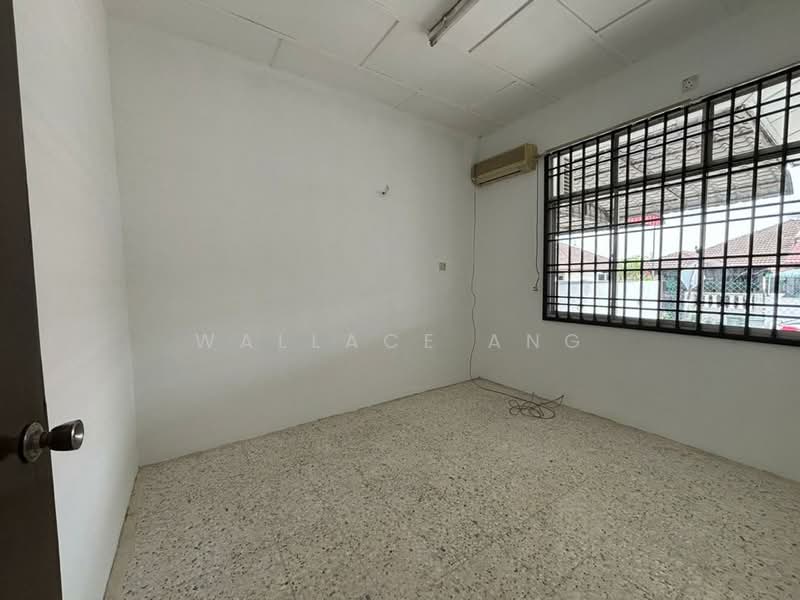 Rumah Teres 1 Tingkat untuk Dijual di Taman Sutra (Kulai) - Wallace Ang - Interior - PropertyGuru.com.my
