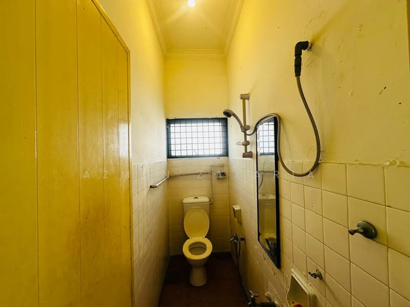 Rumah Teres 2 Tingkat untuk Dijual di Taman Dagang (Ampang) - AZMAN ZAKARIA - Bathroom - PropertyGuru.com.my