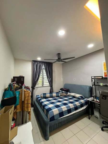 Pangsapuri untuk Dijual di Denai Nusantara Apartment - Benjamin Ong - Bedroom - PropertyGuru.com.my