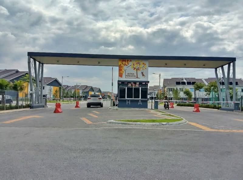 2-storey Terraced House for Sale in Kuala Selangor (Selangor) - Nor Mohamad - Exterior - PropertyGuru.com.my