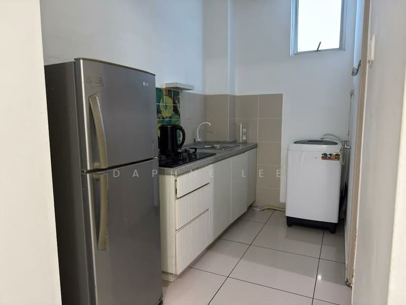 Pangsapuri untuk Dijual di D'Rich Executive Suites - Daphne Lee - Kitchen - PropertyGuru.com.my