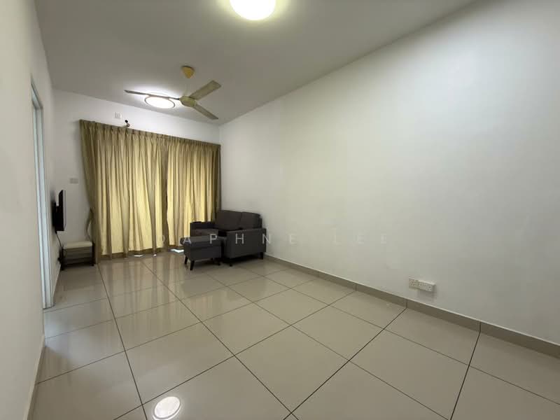 Pangsapuri untuk Dijual di D'Rich Executive Suites - Daphne Lee - Living Room - PropertyGuru.com.my