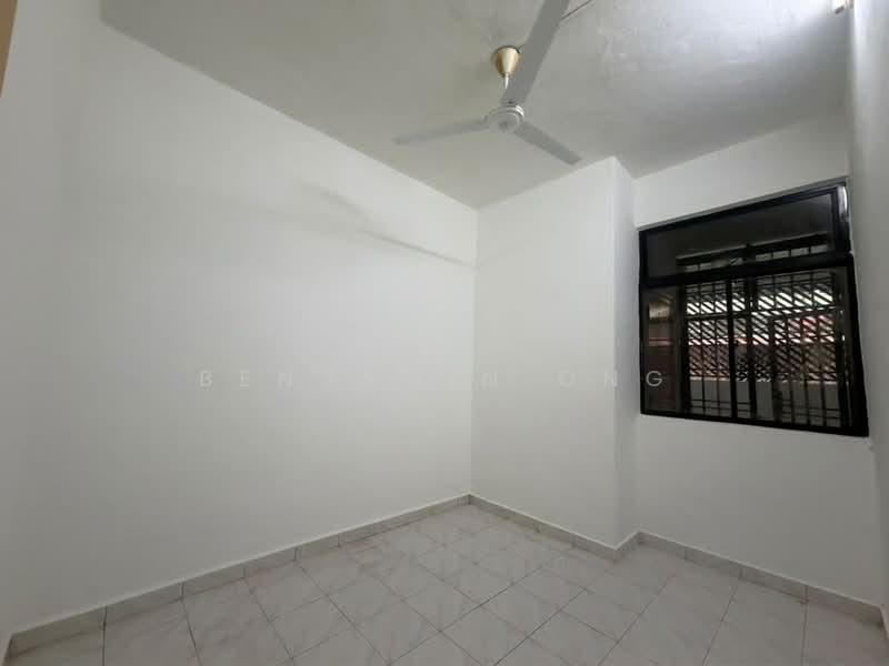 2-storey Terraced House for Rent in Taman Bukit Mewah (Tampoi) - Benjamin Ong - Interior - PropertyGuru.com.my