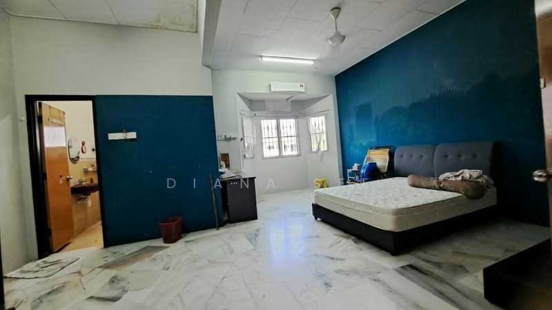 2-storey Terraced House for Sale in Taman Teluk Pulai (Klang) - Diana See - PropertyGuru.com.my