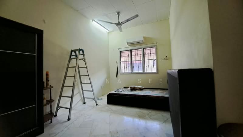 2-storey Terraced House for Sale in Taman Teluk Pulai (Klang) - Diana See - PropertyGuru.com.my