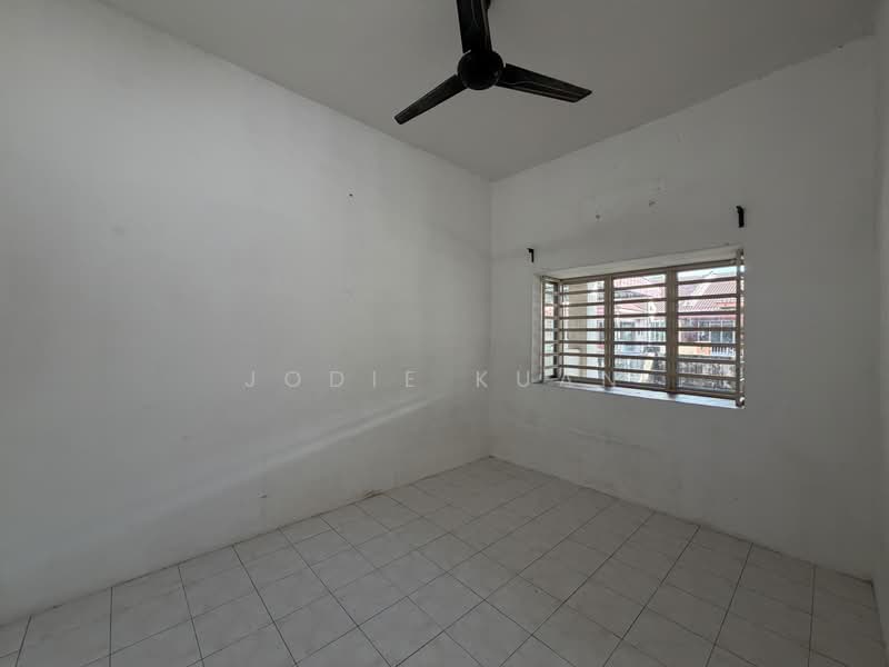 1-storey Terraced House for Rent in Desa Lang Indah (Ipoh) - Jodie Kuan - PropertyGuru.com.my