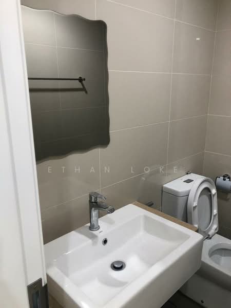 Servis Apartment untuk Disewa di United Point (Residensi Berpadu) - Ethan Loke - Bathroom - PropertyGuru.com.my