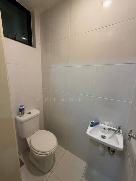 Pangsapuri untuk Disewa di Impiana - Yoland . - Bathroom - PropertyGuru.com.my