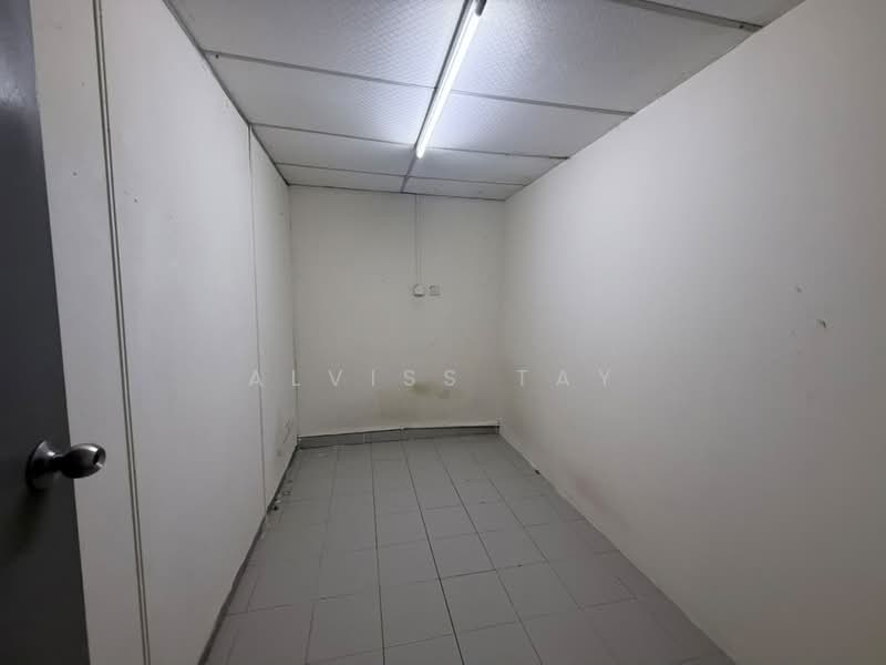 Shop / Office for Rent in Taman Molek (Johor Bahru) - Alviss Tay - PropertyGuru.com.my