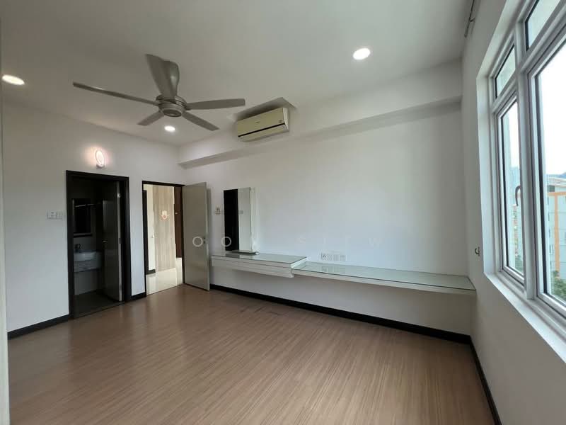 Condominium for Sale at Vertiq - Boon Siew - Bedroom - PropertyGuru.com.my