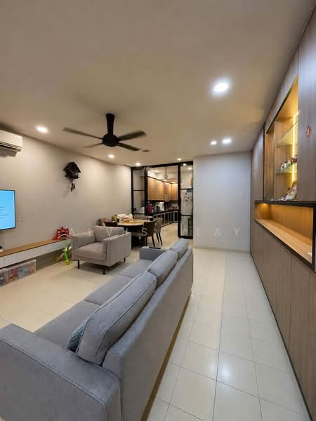Rumah Teres 2 Tingkat untuk Dijual di Taman Sierra Perdana (Masai) - Alviss Tay - Living Room - PropertyGuru.com.my