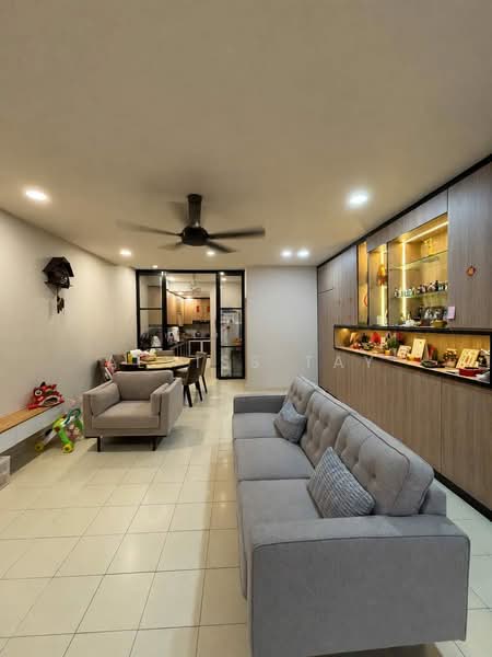 Rumah Teres 2 Tingkat untuk Dijual di Taman Sierra Perdana (Masai) - Alviss Tay - Living Room - PropertyGuru.com.my