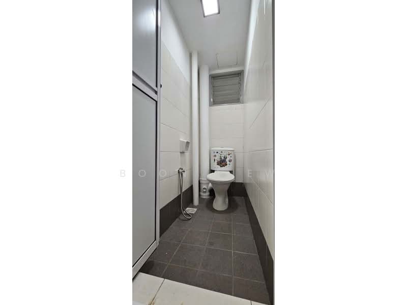 Apartment for Sale at Centrio Avenue - Boon Siew - Bathroom - PropertyGuru.com.my