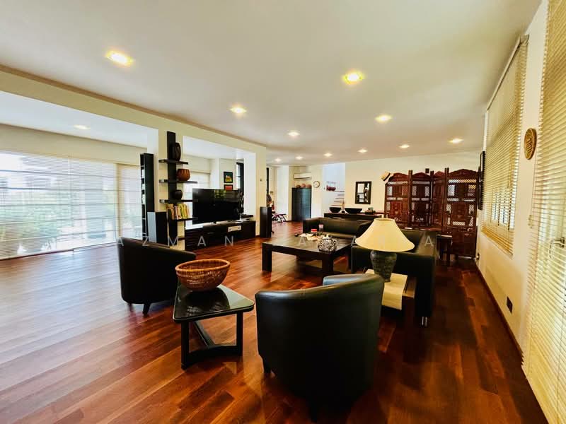 Rumah Banglo untuk Dijual di Seksyen 13 (Shah Alam) - AZMAN ZAKARIA - Living Room - PropertyGuru.com.my