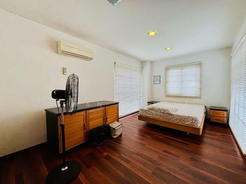 Rumah Banglo untuk Dijual di Seksyen 13 (Shah Alam) - AZMAN ZAKARIA - Bedroom - PropertyGuru.com.my