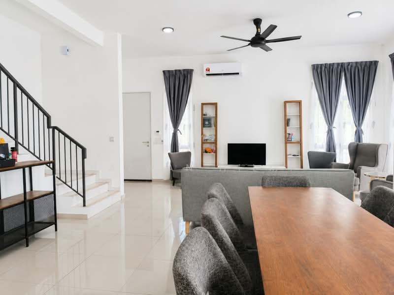 2-storey Terraced House for Sale in Eco Grandeur (Puncak Alam) - Hazwan Hilmi - Living Room - PropertyGuru.com.my