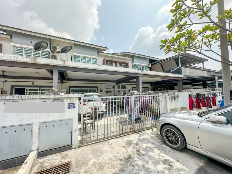 Pangsapuri untuk Dijual di Taman Desa Dengkil - Muhammad Muadz - Exterior - PropertyGuru.com.my