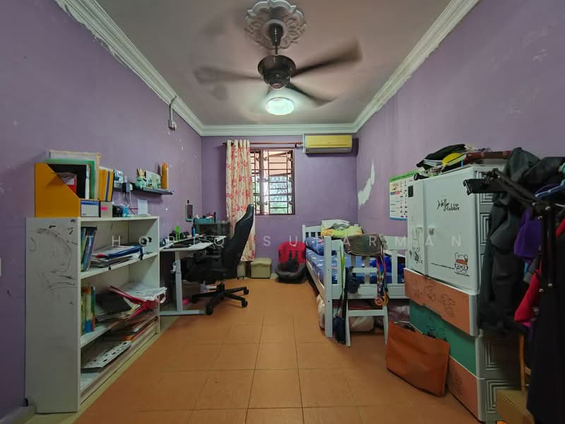2-storey Terraced House for Sale in Bandar Baru Bangi (Selangor) - Thoriq Suparman - Bedroom - PropertyGuru.com.my