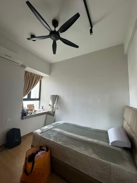Kondominium untuk Dijual di Bay Point @ Country Garden Danga Bay - Helen Lee - Bedroom - PropertyGuru.com.my