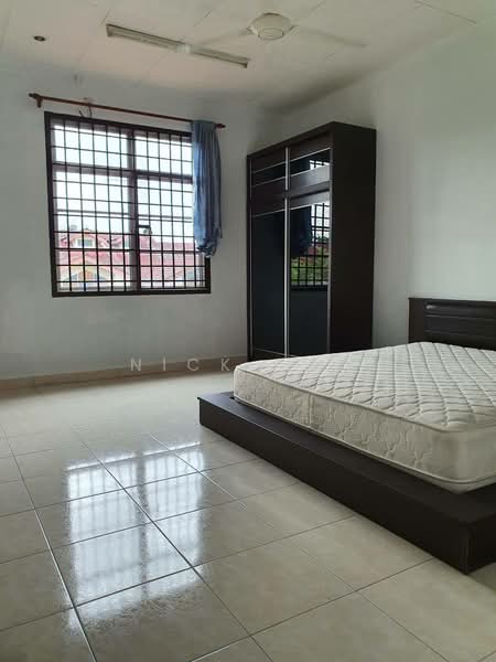 2-storey Terraced House for Rent in Taman Bestari Indah (Ulu Tiram) - Nick Low - Bedroom - PropertyGuru.com.my