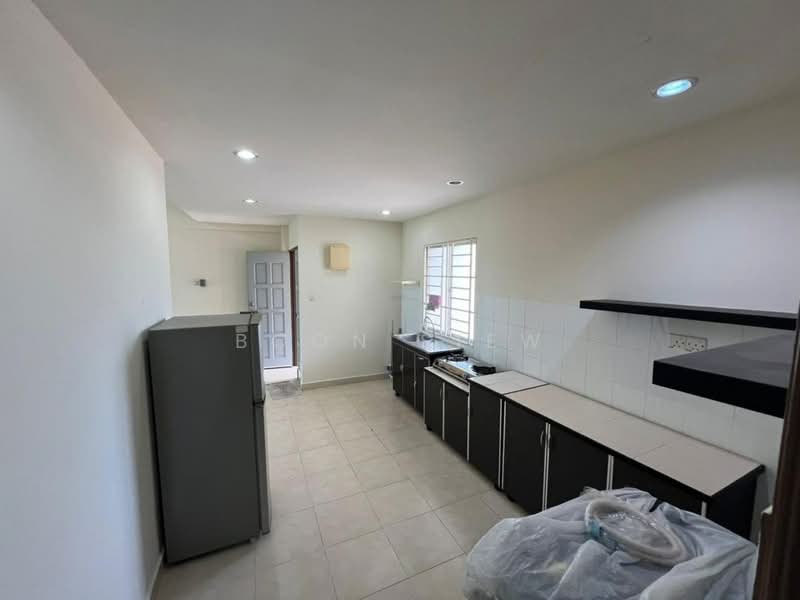 Condominium for Sale at Vista Gambier - Boon Siew - Kitchen - PropertyGuru.com.my
