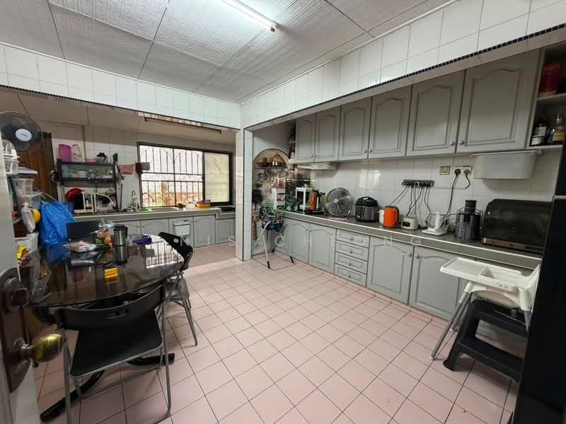 Rumah Teres 1 Tingkat untuk Dijual di Taman Bukit Maluri (Kepong) - Yanis Cheong - Kitchen - PropertyGuru.com.my
