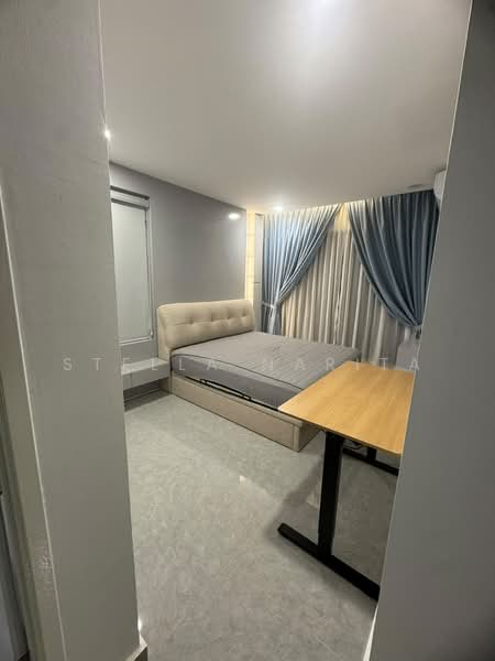 Condominium for Rent at Amberside @ Country Garden Danga Bay - Stella Narita - Bedroom - PropertyGuru.com.my