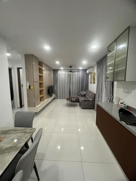 Condominium for Rent at Amberside @ Country Garden Danga Bay - Stella Narita - Living Room - PropertyGuru.com.my