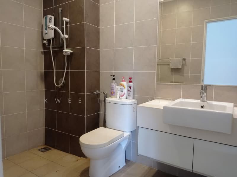 Condominium for Sale at Damansara Foresta - Kwee Thai Siow - Bathroom - PropertyGuru.com.my