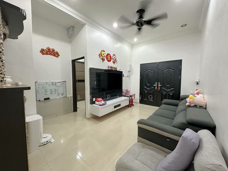 1-storey Terraced House for Sale in Taman Bertam Indah (Tanjong Minyak) - Tim Piong - Living Room - PropertyGuru.com.my