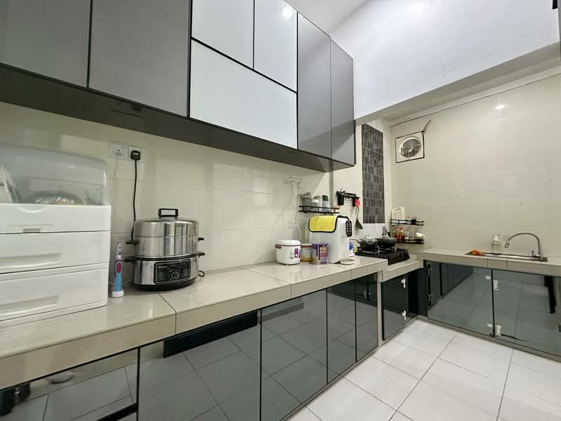 1-storey Terraced House for Sale in Taman Bertam Indah (Tanjong Minyak) - Tim Piong - Kitchen - PropertyGuru.com.my