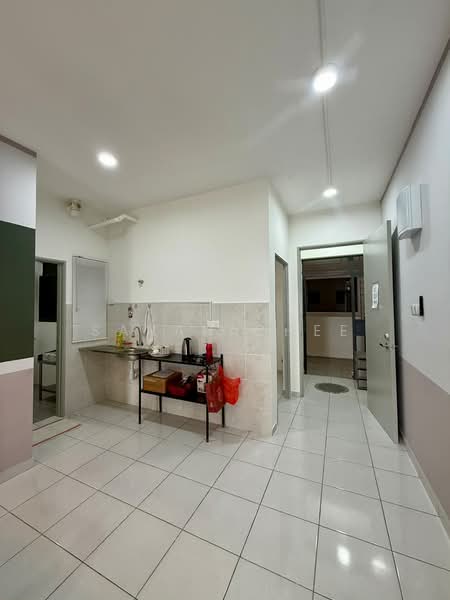 Service Residence for Rent at Residensi Mutiara Kajang 2 - Sarah Chee - Kitchen - PropertyGuru.com.my
