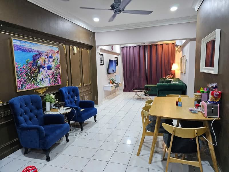 Apartment for Sale at Vista Saujana - Eric Per - Living Room - PropertyGuru.com.my