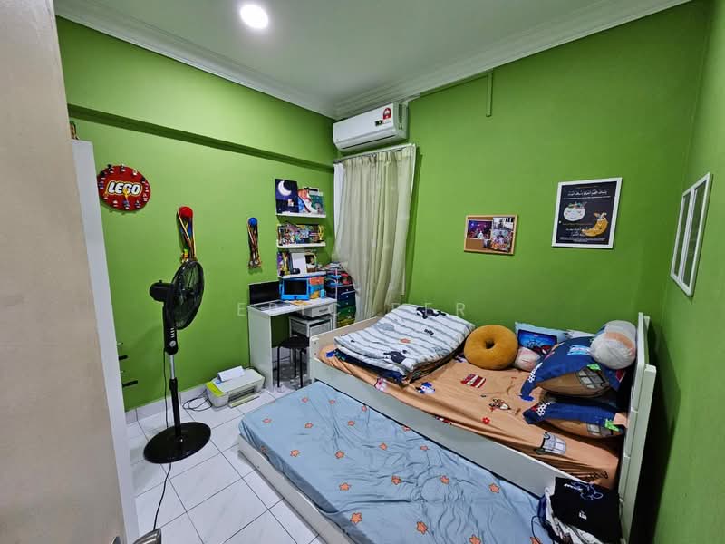 Apartment for Sale at Vista Saujana - Eric Per - Bedroom - PropertyGuru.com.my