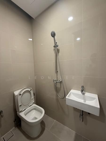 Servis Apartment untuk Disewa di Crown Residences @ Pavilion Damansara Heights - Leon Lee - PropertyGuru.com.my
