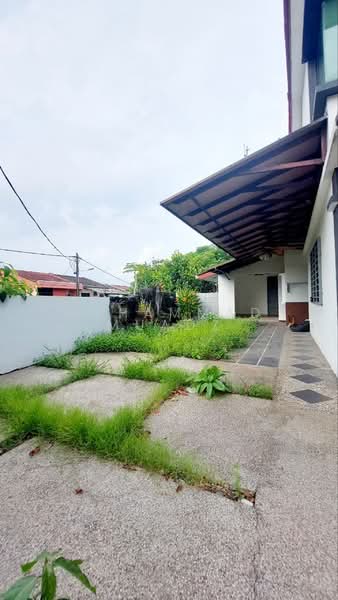 Rumah Teres 2 Tingkat untuk Dijual di Seri Kembangan (Selangor) - Muhammad Muadz - Exterior - PropertyGuru.com.my