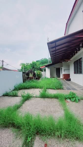 Rumah Teres 2 Tingkat untuk Dijual di Seri Kembangan (Selangor) - Muhammad Muadz - Exterior - PropertyGuru.com.my