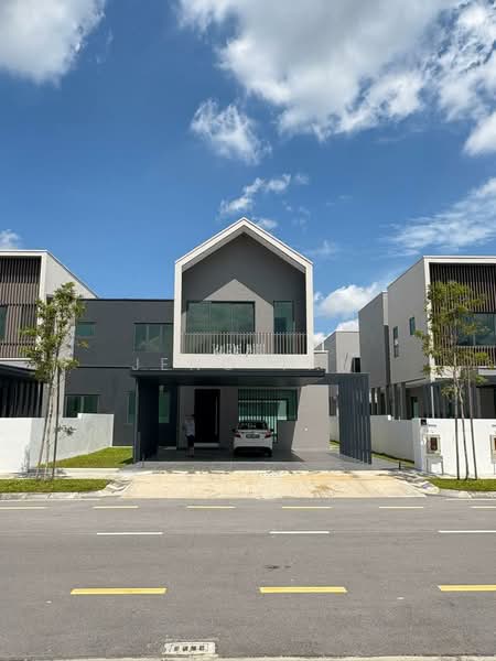 Semi-Detached House for Sale in Kuching (Sarawak) - Jeno Tan - Exterior - PropertyGuru.com.my