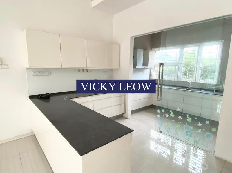 3-storey Terraced House for Rent in Tanjung Bungah (Penang) - Vicky Leow - Kitchen - PropertyGuru.com.my