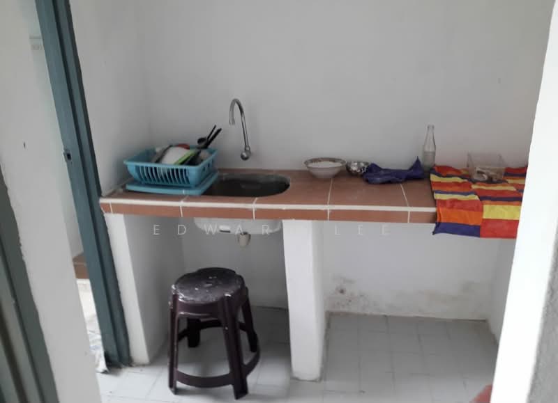 Flat for Sale at Taman Terubong Indah (Majestic Heights) - Edward Lee - Kitchen - PropertyGuru.com.my