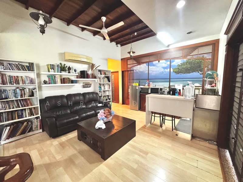Bungalow for Sale in Kampung Melayu Frim Kepong (Kepong) - Ashraff Daniel - Living Room - PropertyGuru.com.my