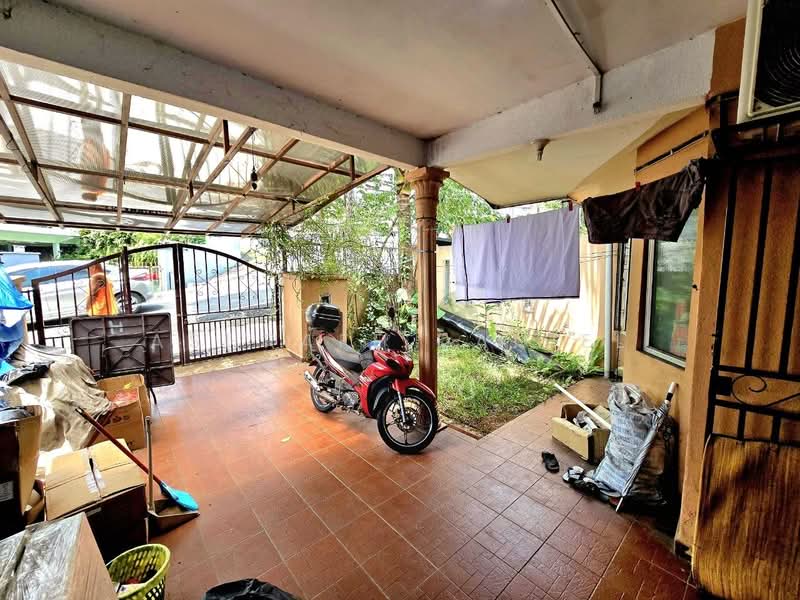 1-storey Terraced House for Sale in Taman Tan Yew Lai (Jalan Klang Lama (Old Klang Road)) - Ashraff Daniel - Exterior - PropertyGuru.com.my