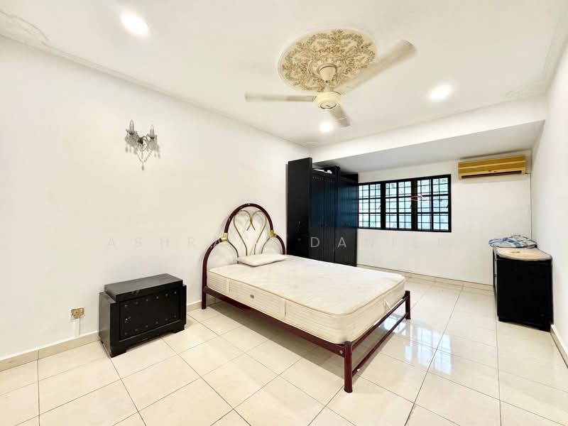 Rumah Teres 2 Tingkat untuk Dijual di Taman Segambut SPPK (Batu) - Ashraff Daniel - Bedroom - PropertyGuru.com.my