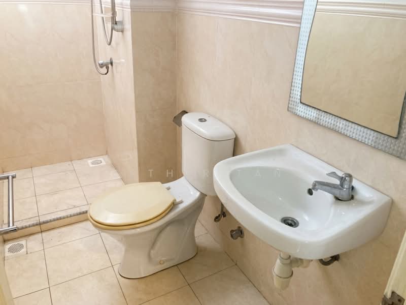 Condominium for Rent at 1 Bukit Utama - Esther Tan - Bathroom - PropertyGuru.com.my